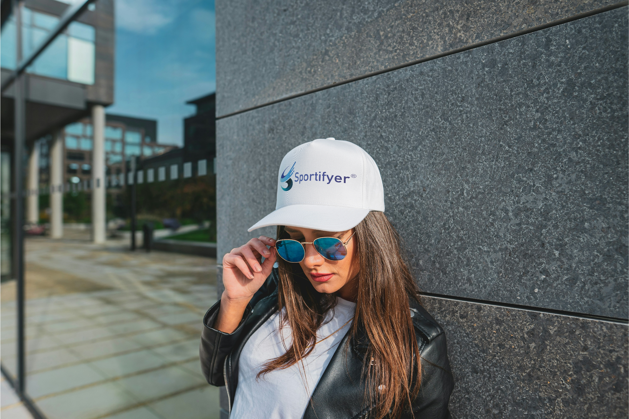 Caps